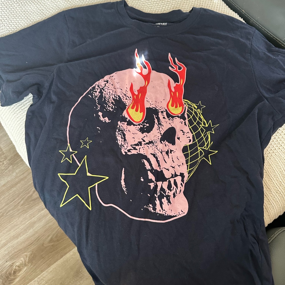 Graphic Tee with Skull and Stars